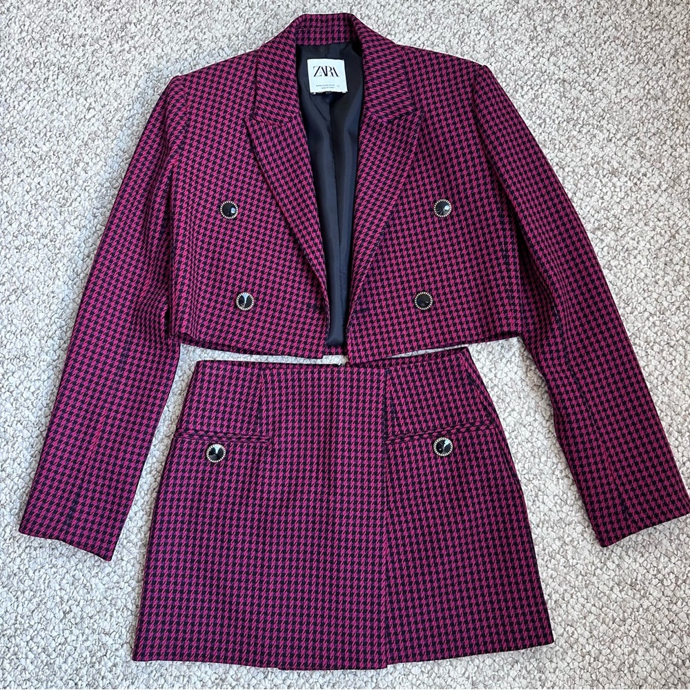 ZARA: Red-Black Houndstooth Cropped Blazer and Skirt Set - Size  XS